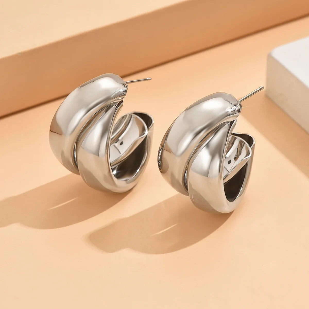 Orecchini moderni chic